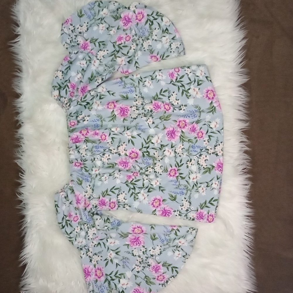 Pink & Love Floral Women's Top  Size M